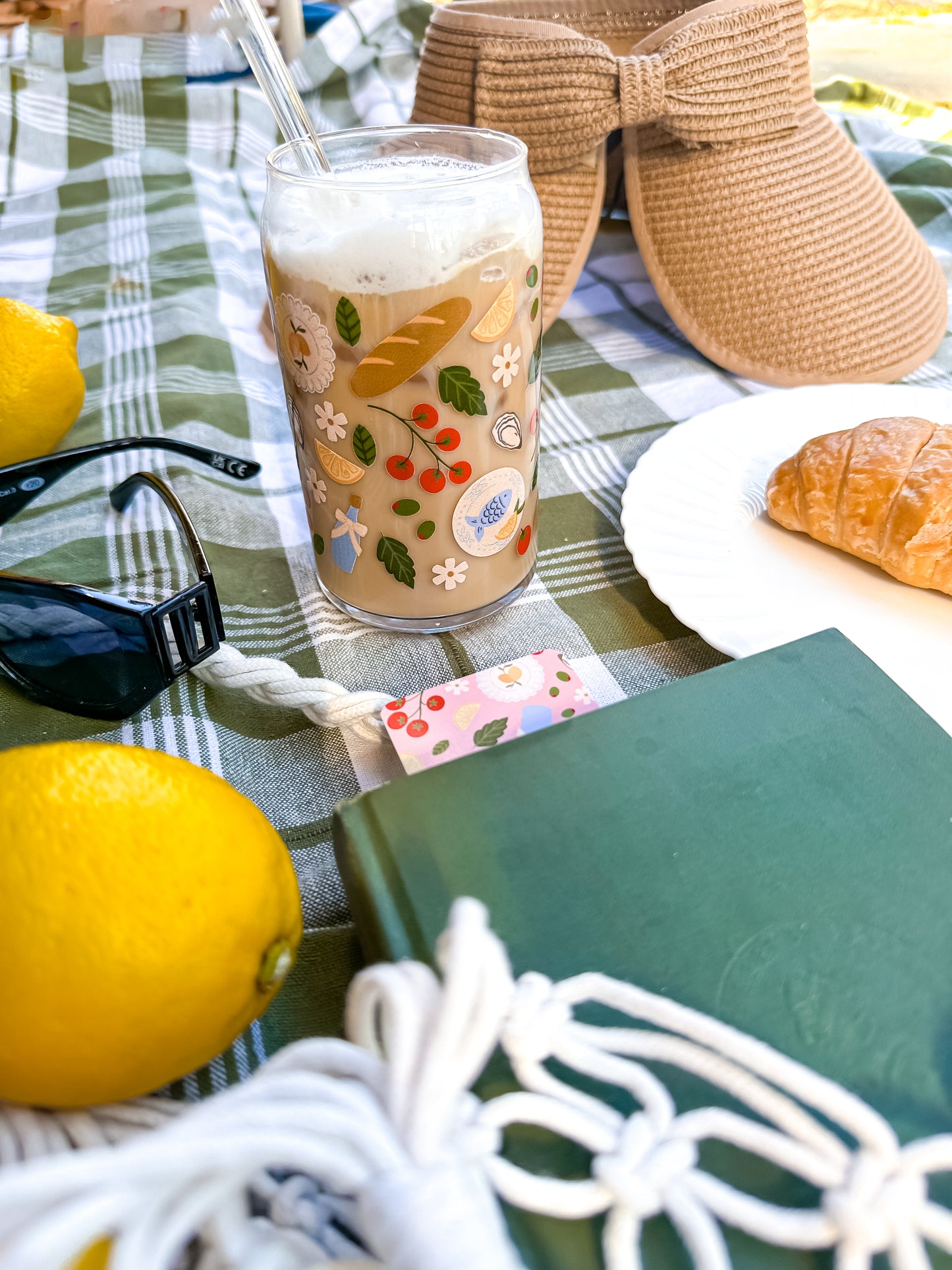 Mediterranean Summer | Glass Tumbler