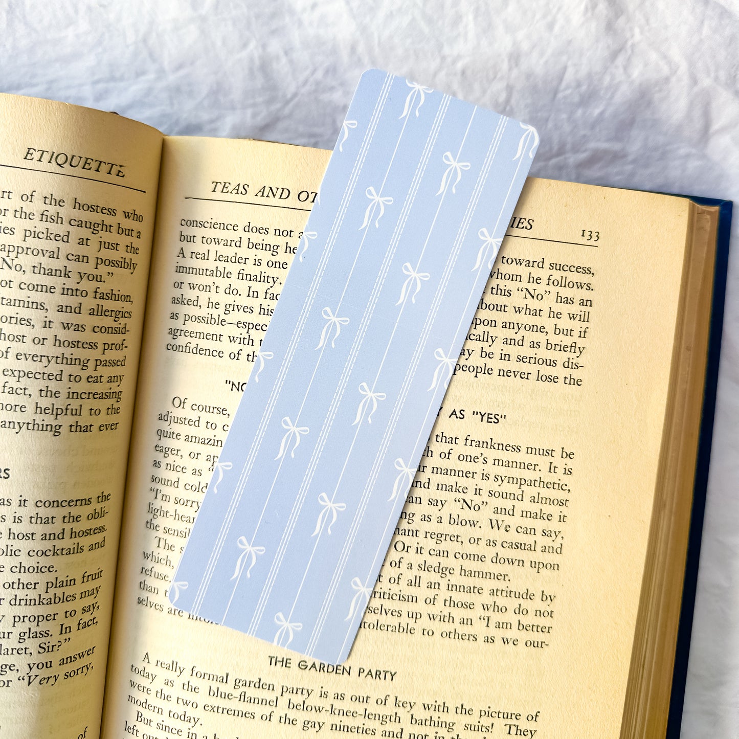 Blue Bows | Bookmark