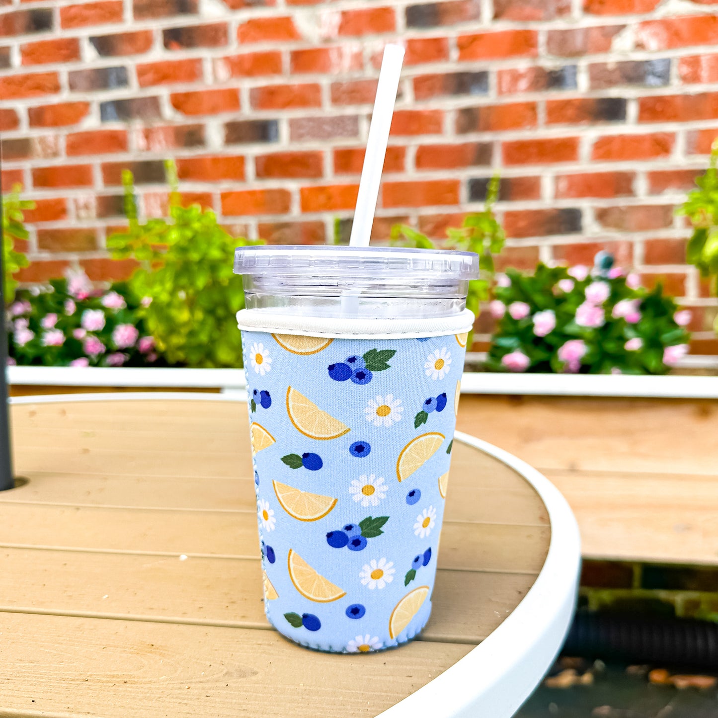Blueberry Lemonade | Reusable Coffee Sleeve