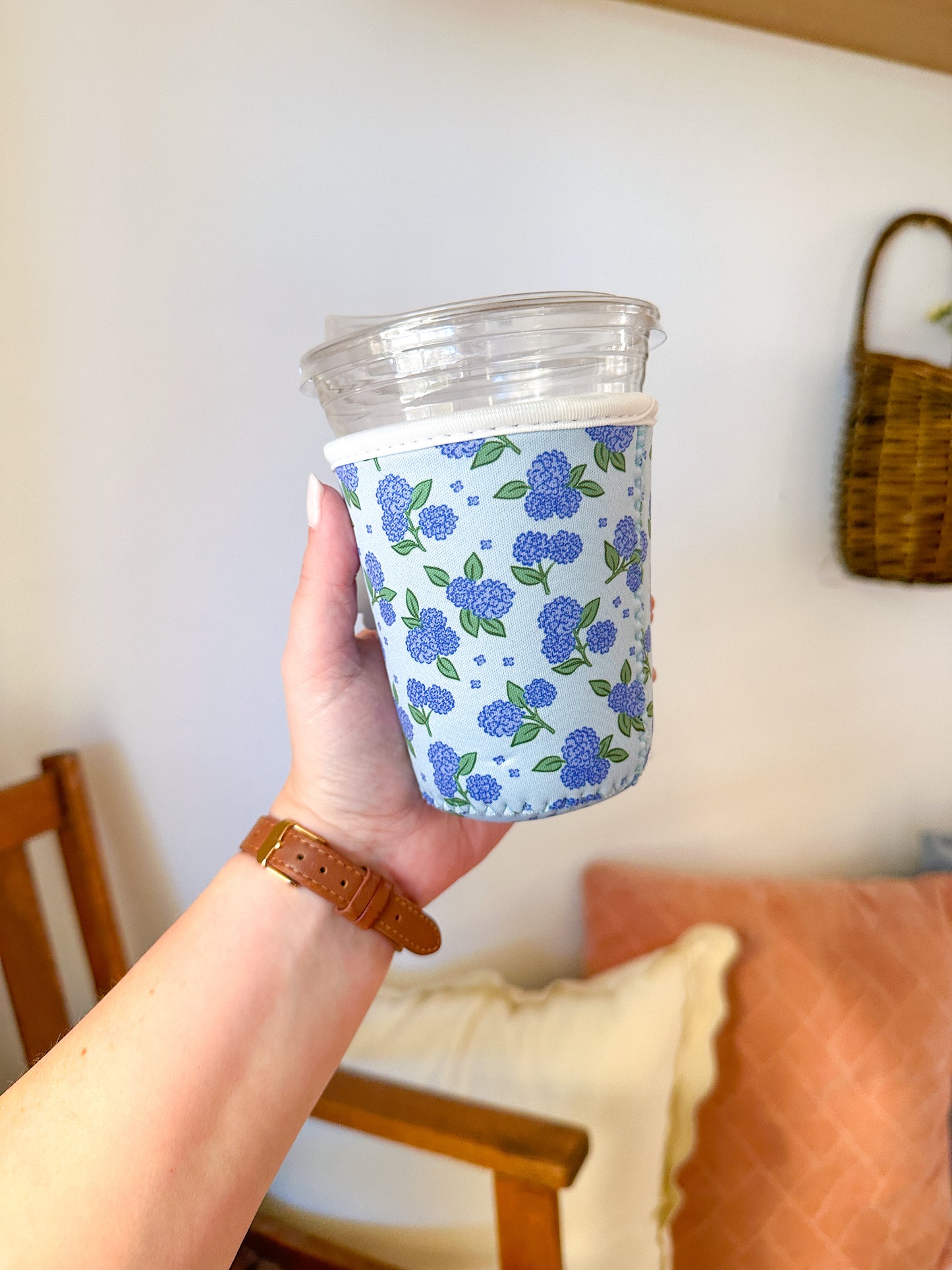 Blue Hydrangeas | Reusable Coffee Sleeve