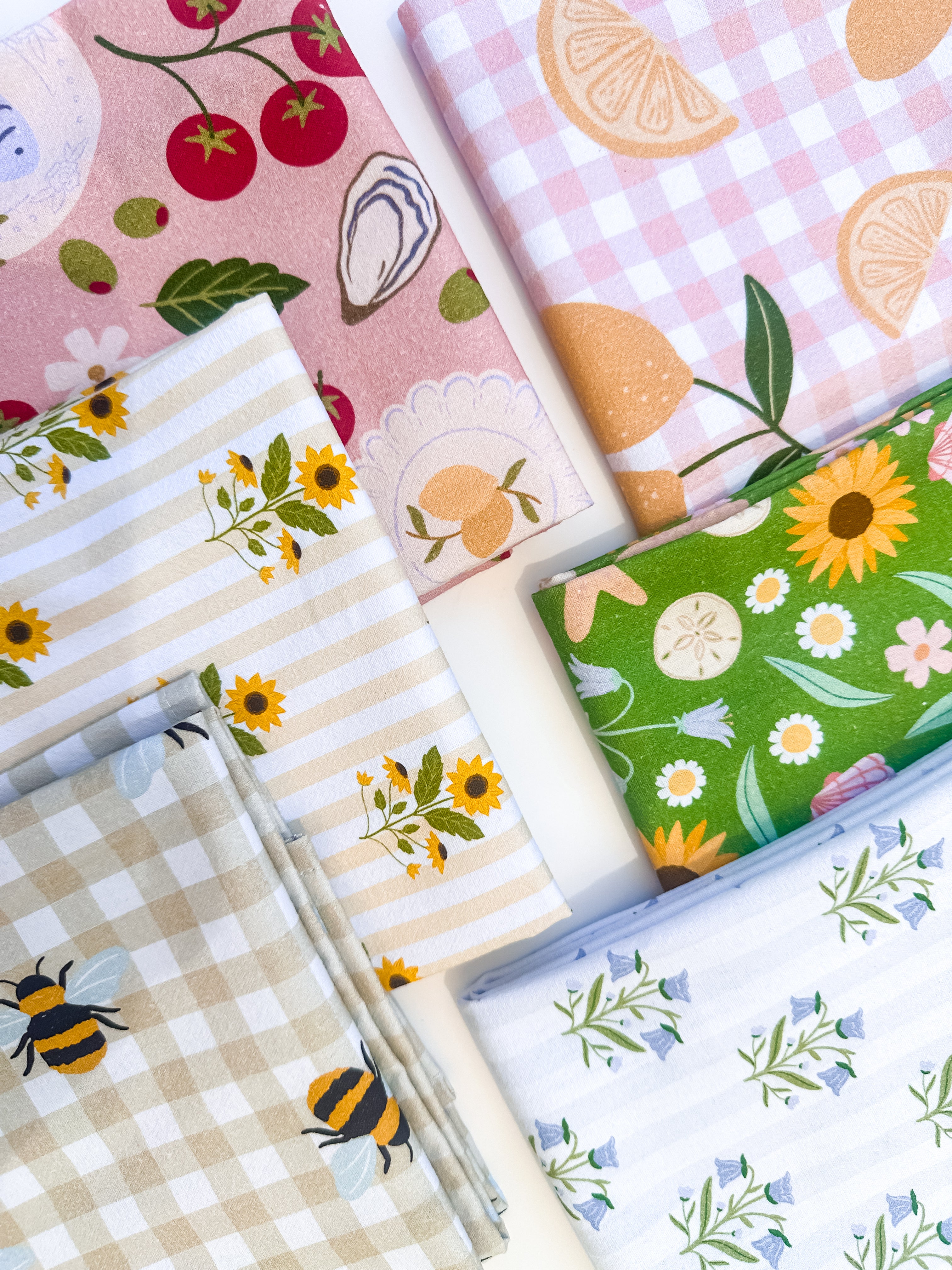 Beachside Cottage | Tea Towel