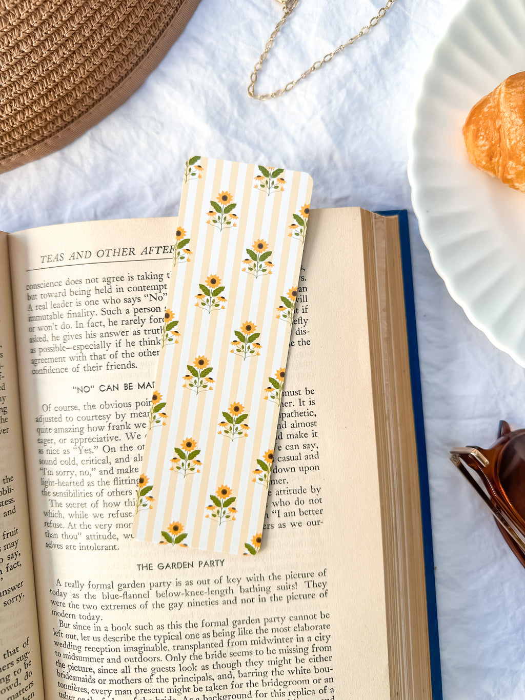 Sunflowers and Stripes | Bookmark
