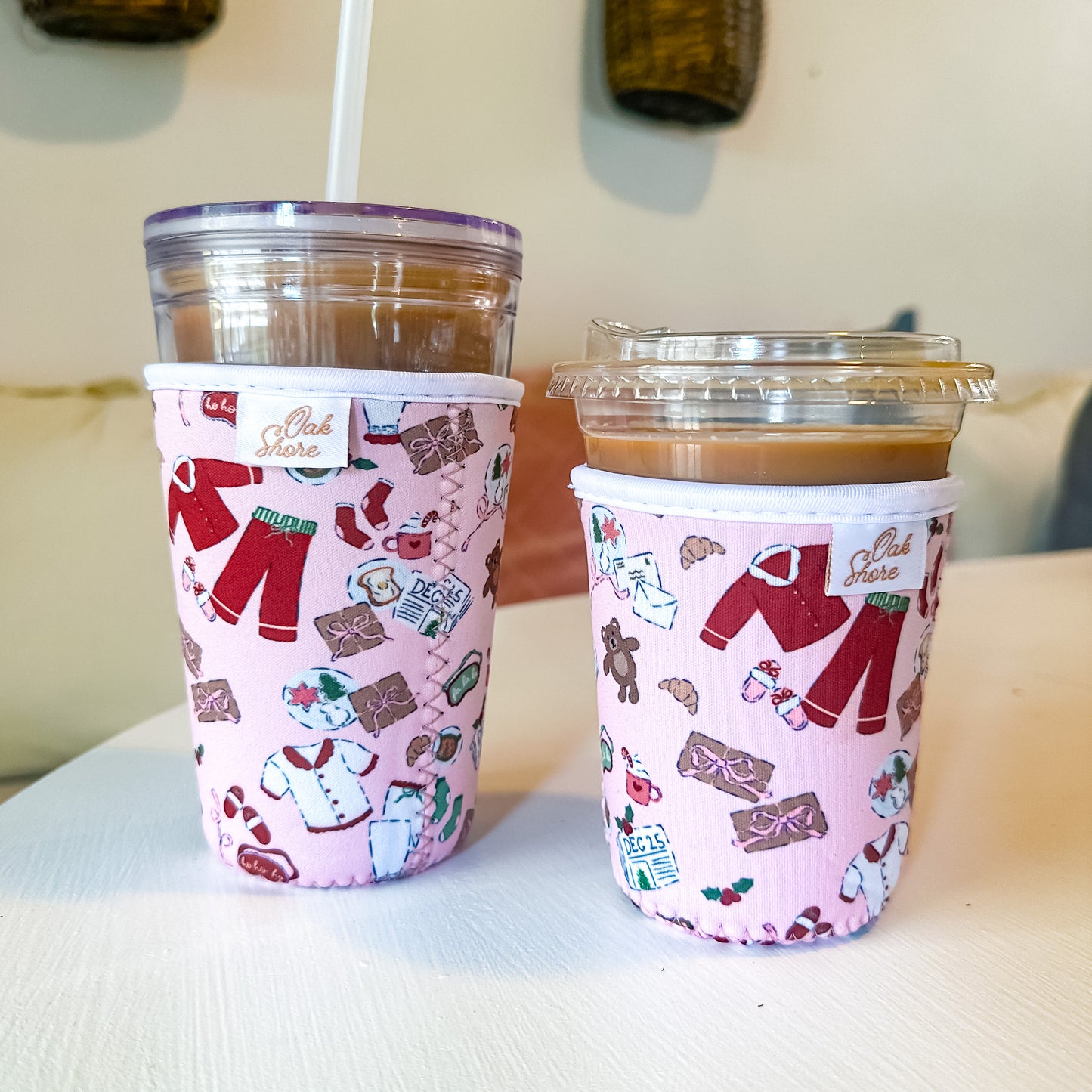 Christmas Morning | Reusable Coffee Sleeve