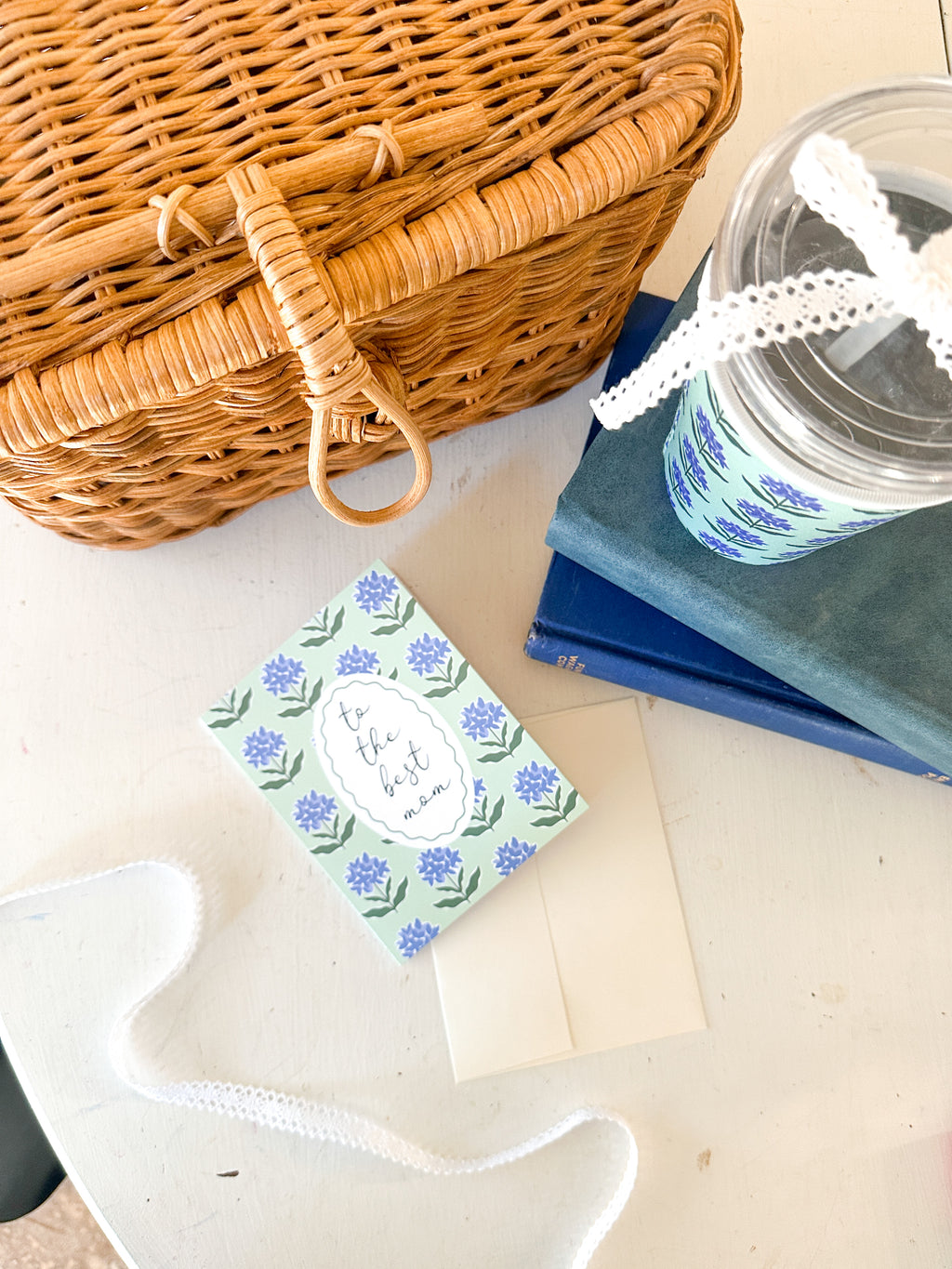 Nantucket Spring Hydrangeas | Coffee Sleeve